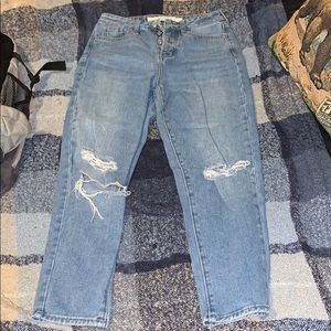 Brandy Melville Boyfriend Jeans
